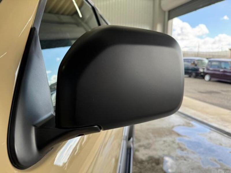 HILUX SURF