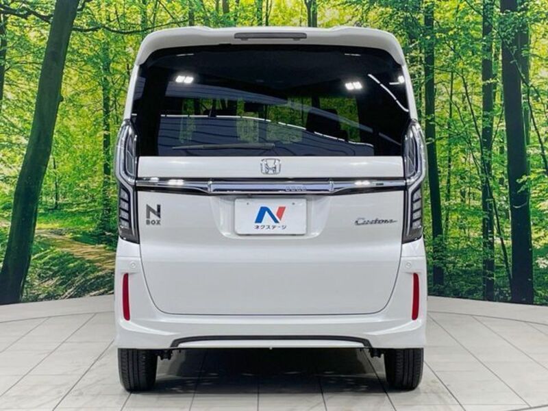 N BOX CUSTOM