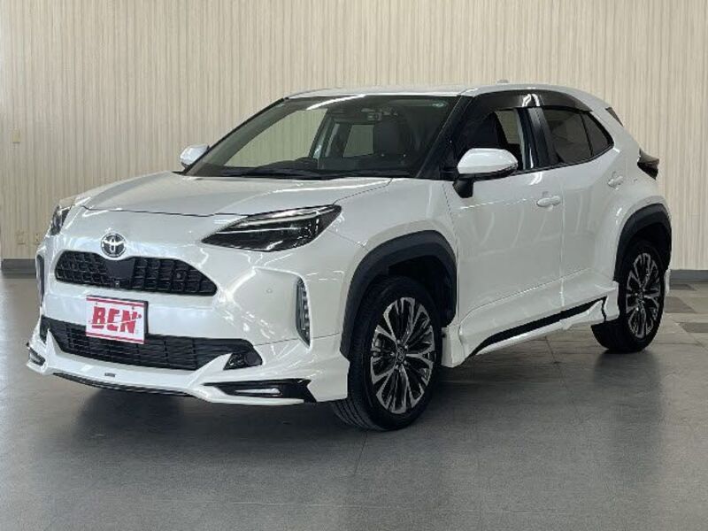 YARIS CROSS-0