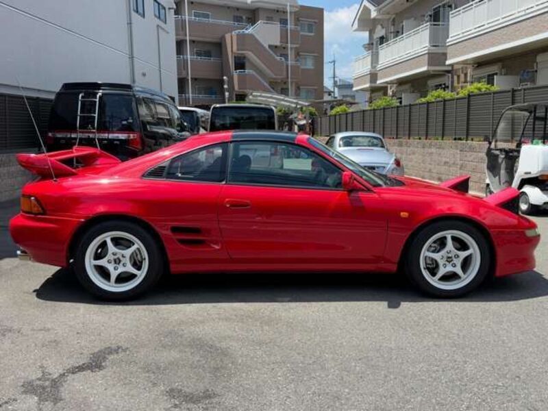 MR2