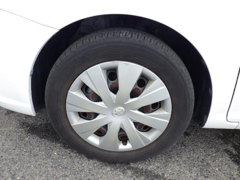 COROLLA AXIO