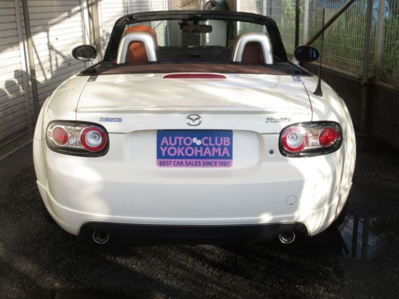 ROADSTER