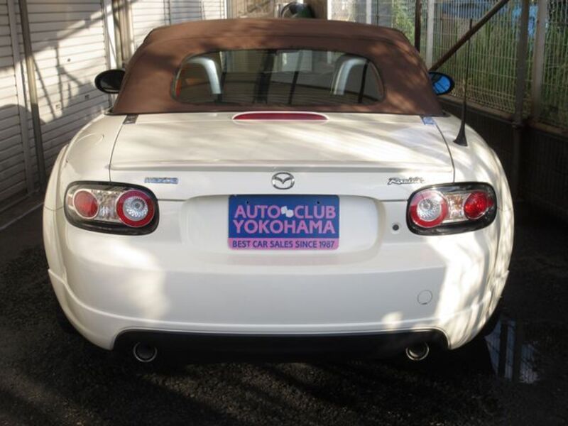 ROADSTER