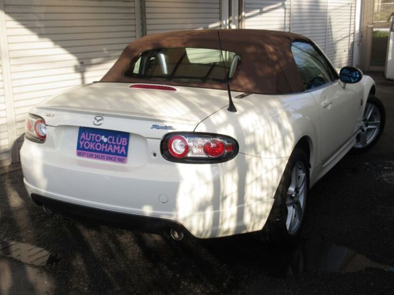 ROADSTER