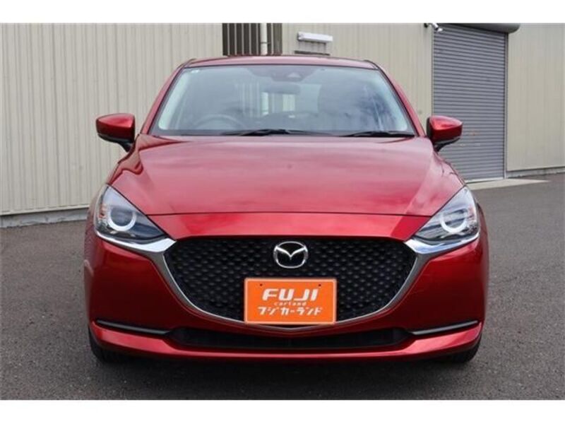 MAZDA2