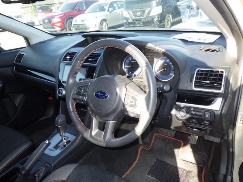 IMPREZA XV