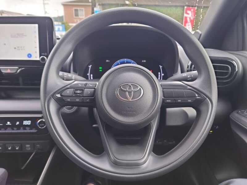 YARIS