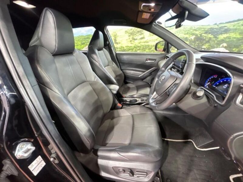COROLLA CROSS
