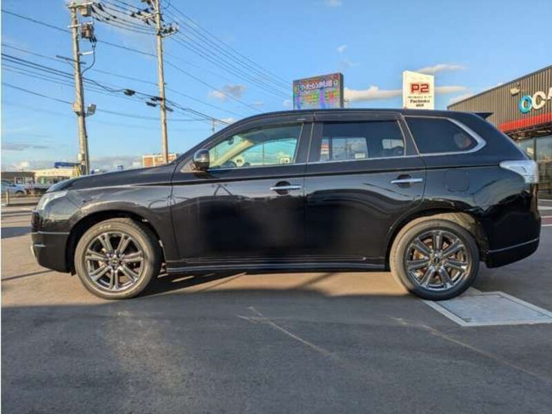 OUTLANDER PHEV
