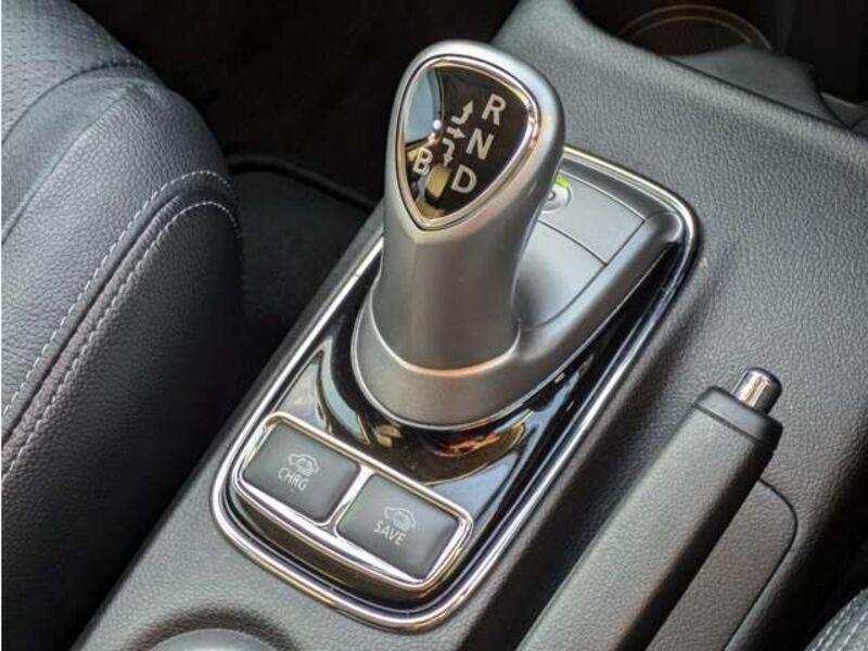 OUTLANDER PHEV