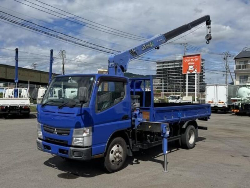MITSUBISHI CANTER
