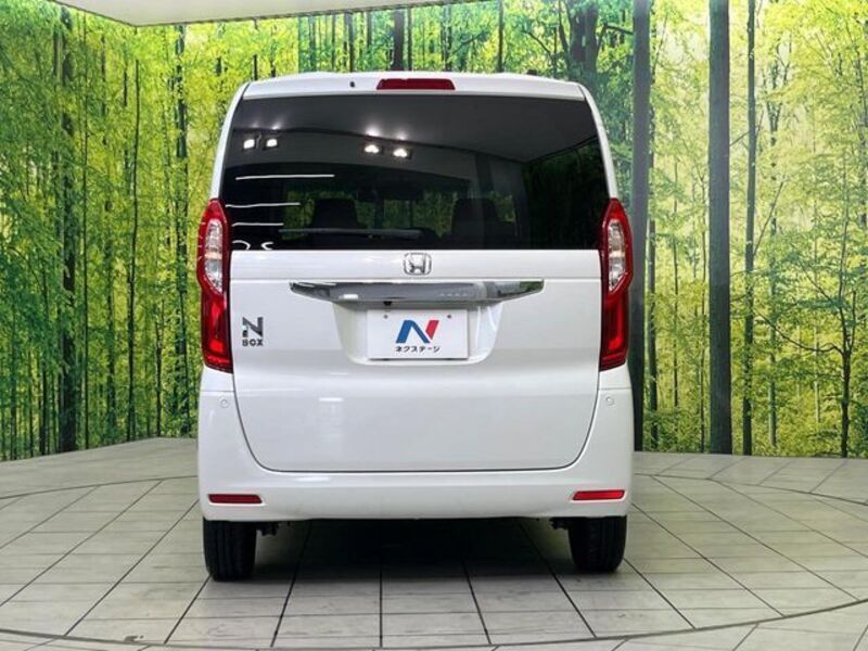 N BOX