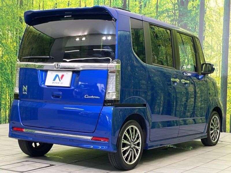 N BOX CUSTOM