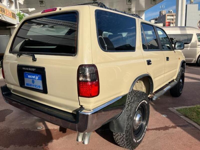 HILUX SURF