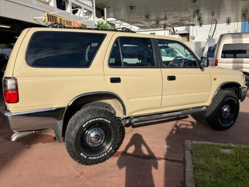 HILUX SURF