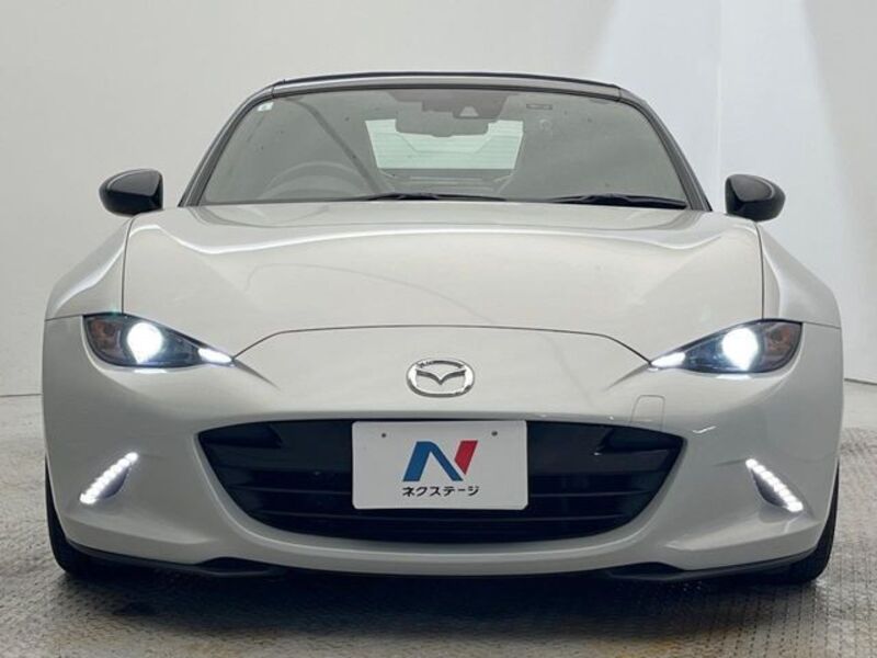 ROADSTER
