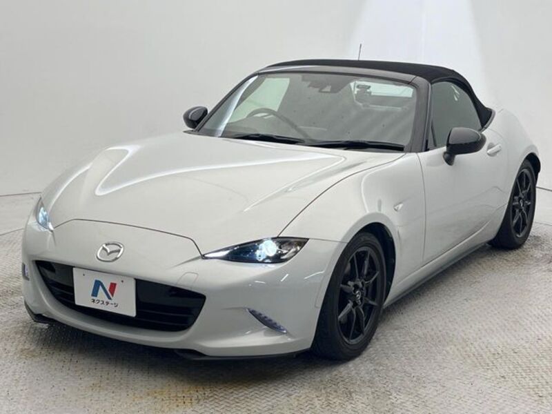 ROADSTER