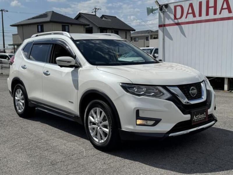 X-TRAIL