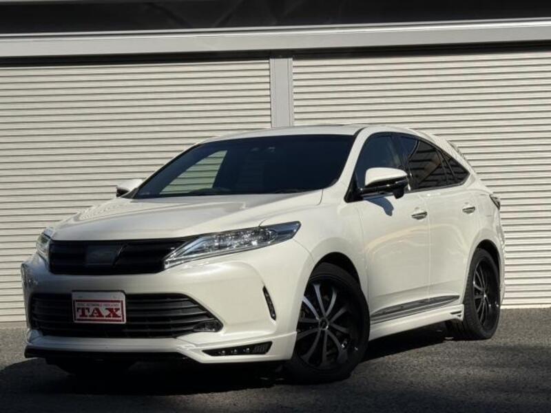 TOYOTA HARRIER