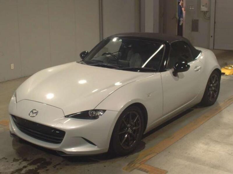 ROADSTER