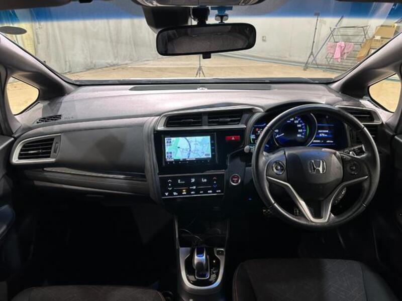 FIT HYBRID