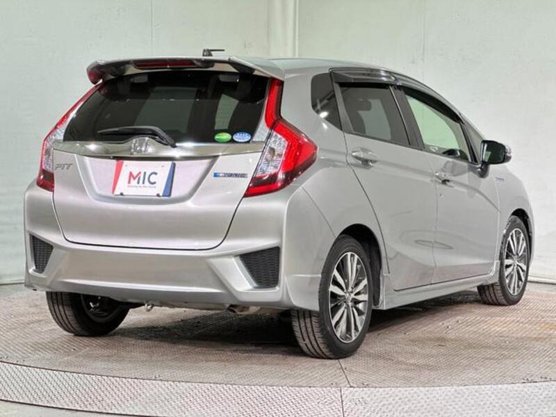FIT HYBRID