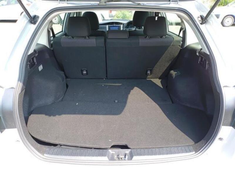 COROLLA FIELDER