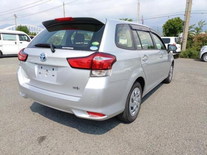 COROLLA FIELDER