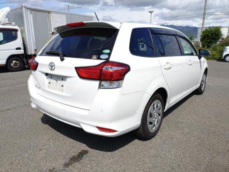 COROLLA FIELDER