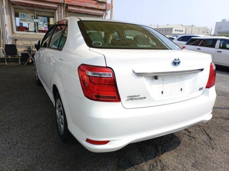 COROLLA AXIO