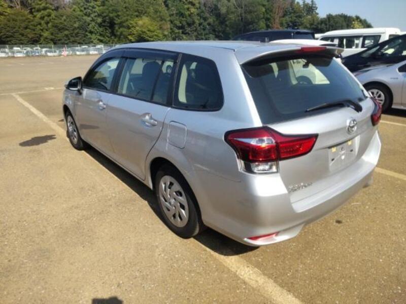 COROLLA FIELDER