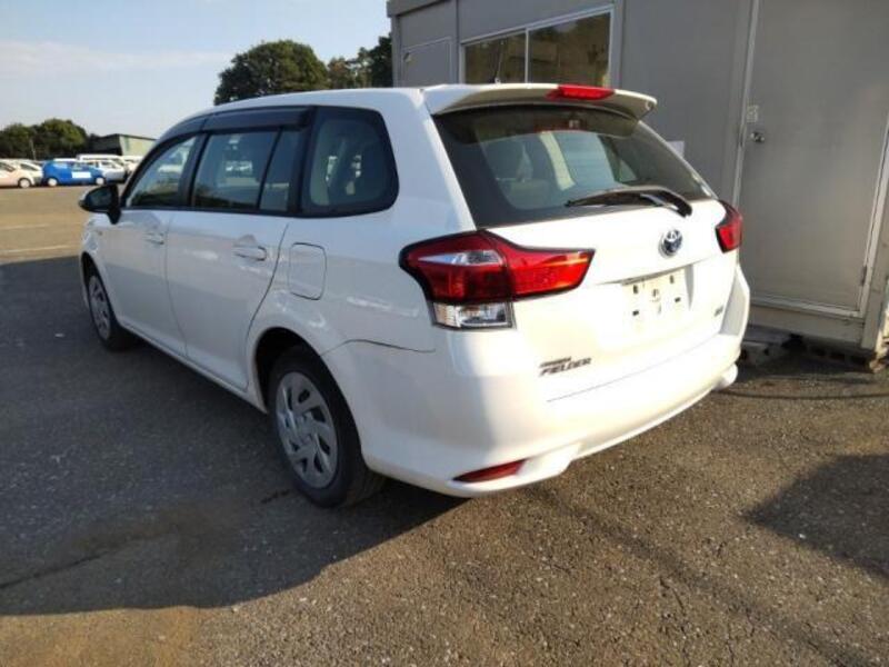 COROLLA FIELDER