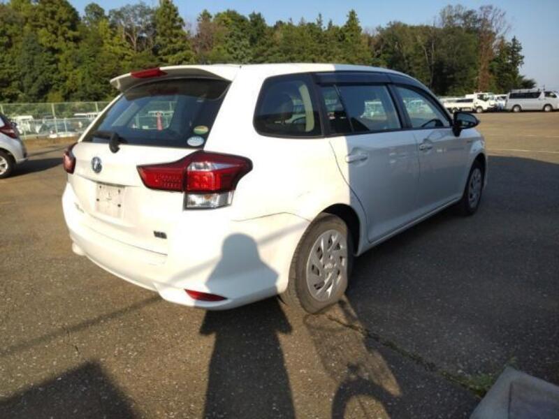 COROLLA FIELDER