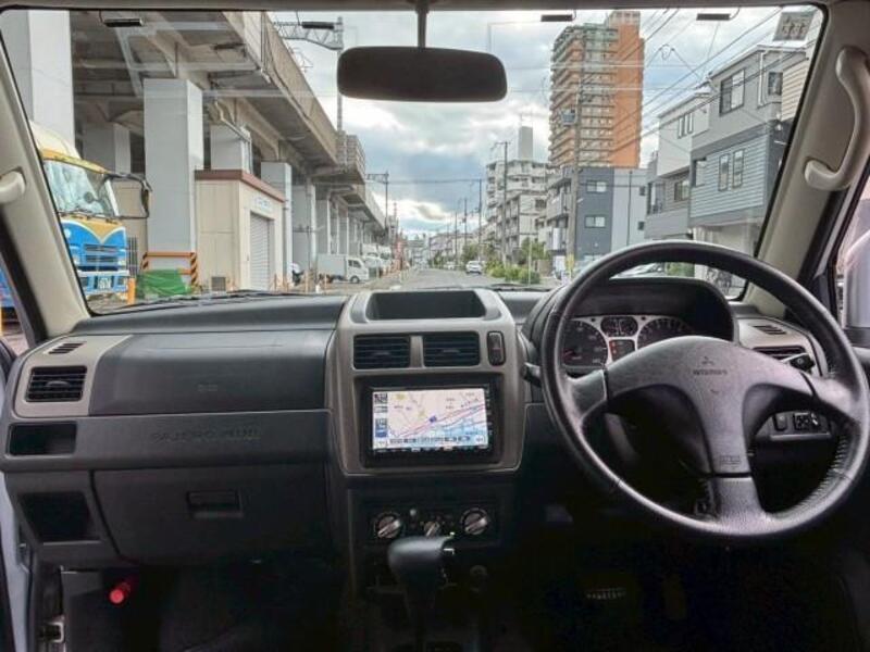 PAJERO MINI
