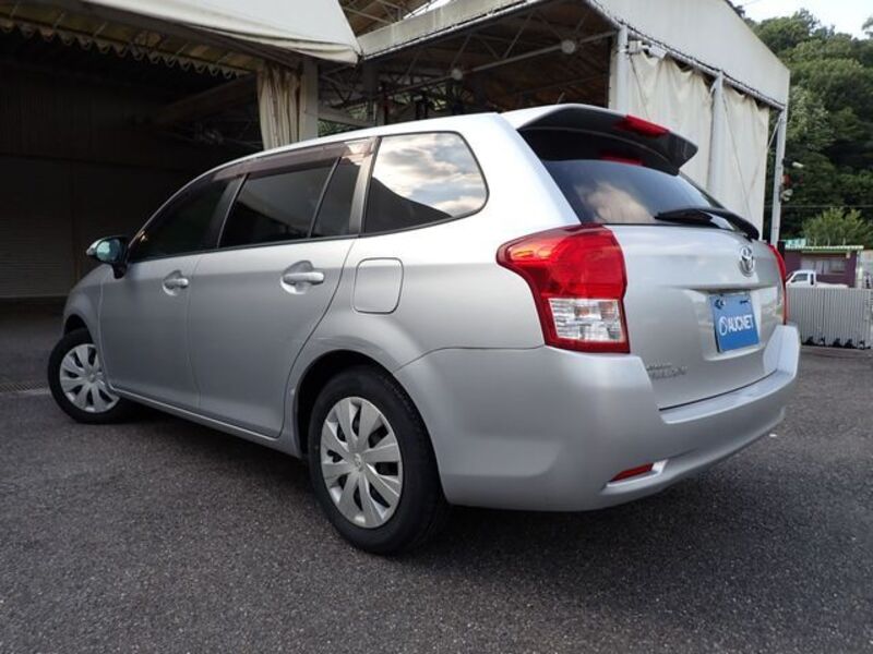COROLLA FIELDER