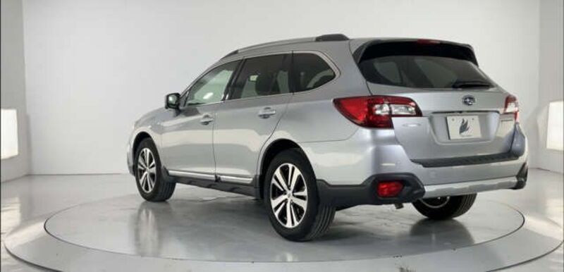 LEGACY OUTBACK