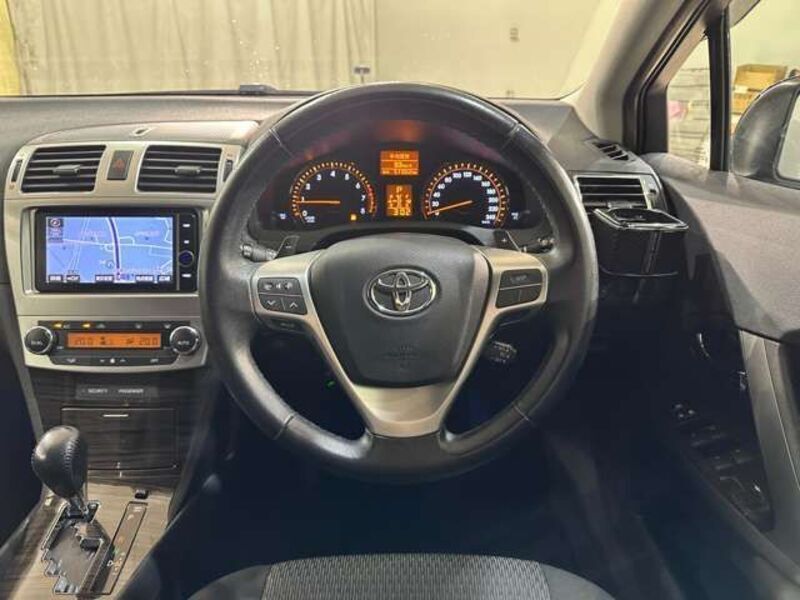 AVENSIS WAGON