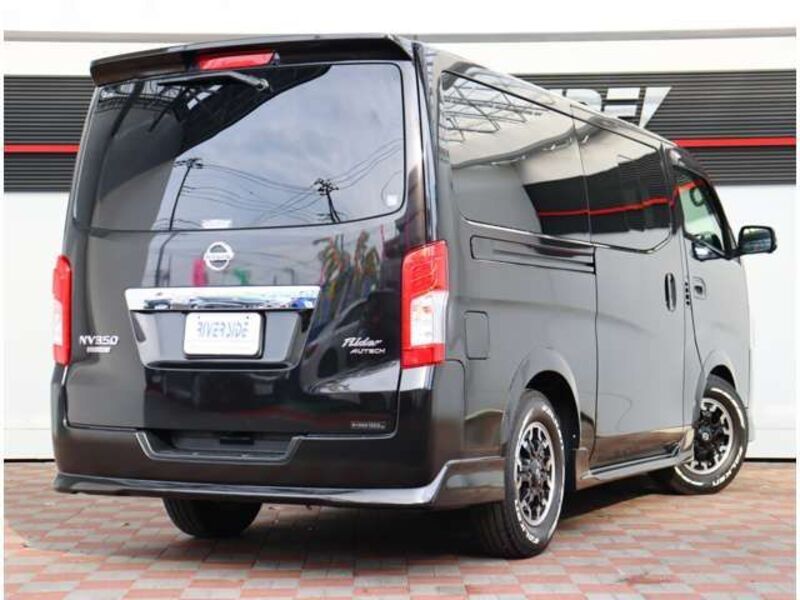 NV350 CARAVAN