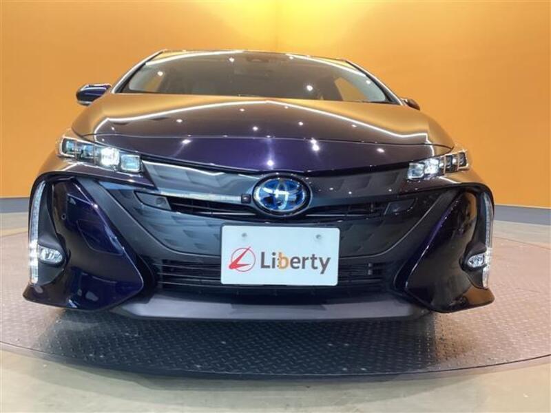 PRIUS PHV