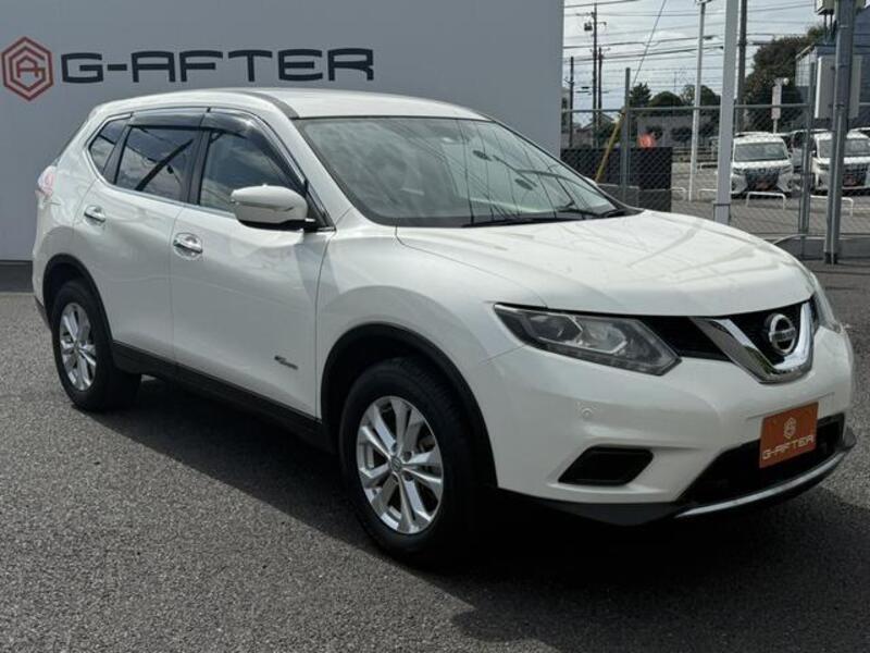 X-TRAIL
