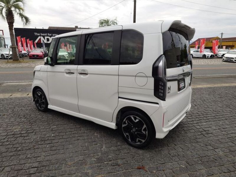 N BOX CUSTOM