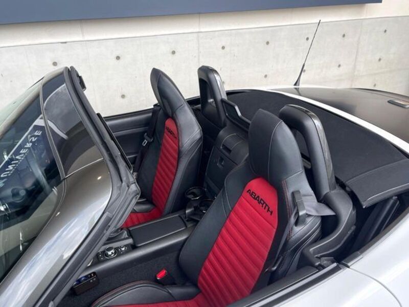 ABARTH 124 SPIDER