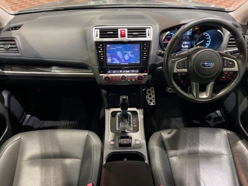 LEGACY OUTBACK