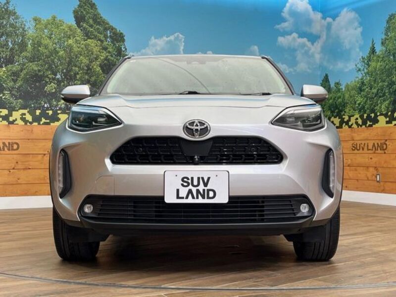 YARIS CROSS