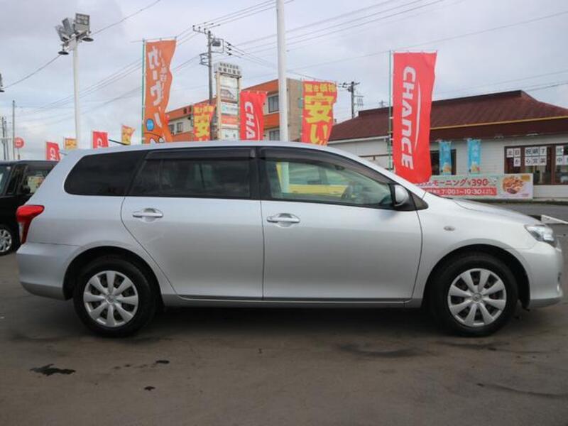 COROLLA FIELDER