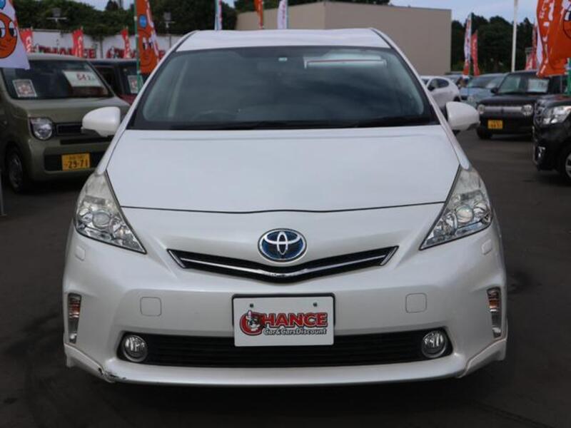 PRIUS ALPHA