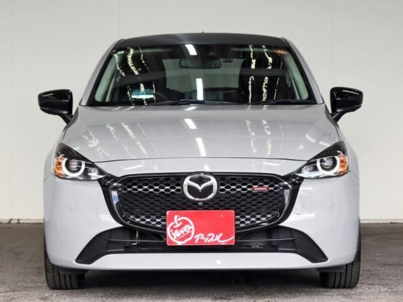 MAZDA2