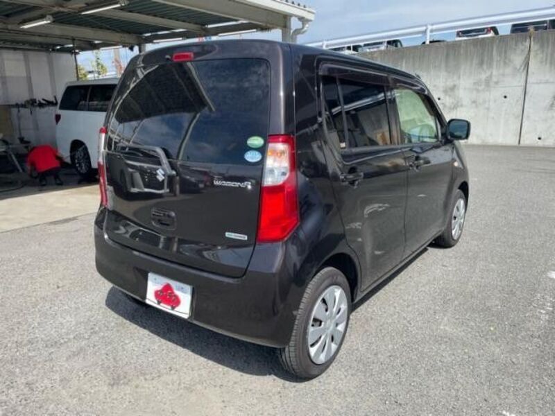 WAGON R