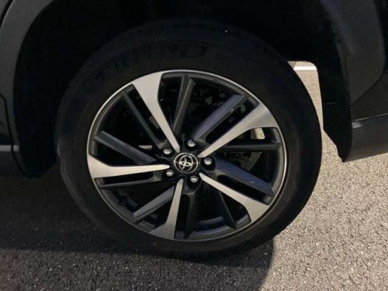 COROLLA CROSS
