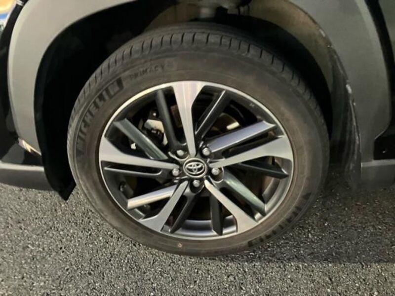 COROLLA CROSS